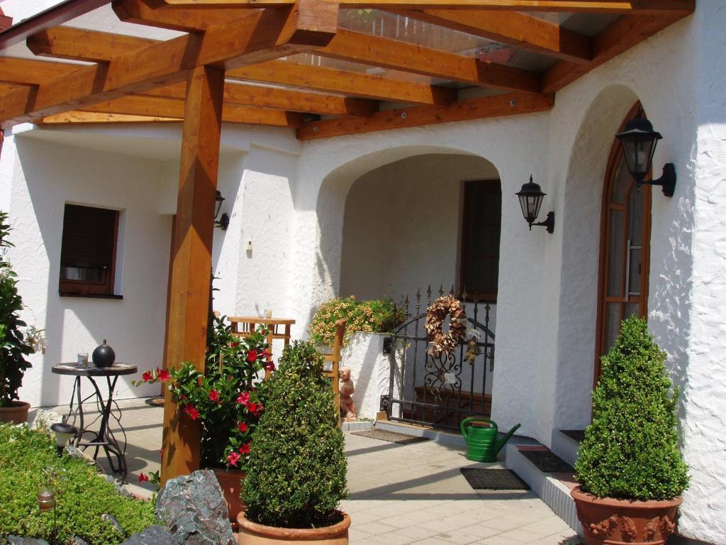 Hotel Garni Huegellandhof Neuhaus am Klausenbach Bagian luar foto